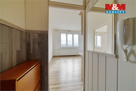 Pronájem bytu 1+1, 36 m² 12