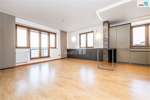 Pronájem bytu 2kk, 78 m² - 0