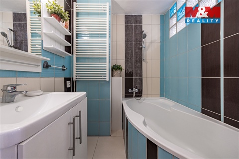 Prodej bytu 2+1, 61 m² 12