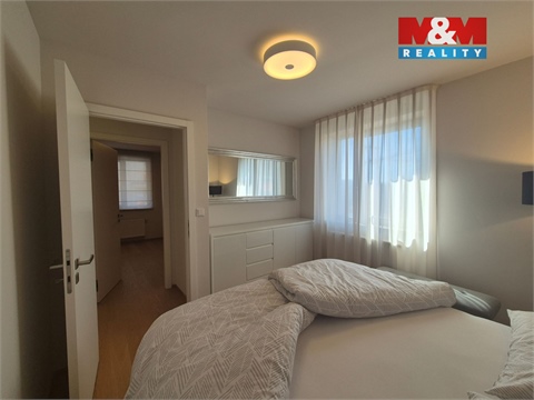 Pronájem bytu 3kk, 109 m² - 12