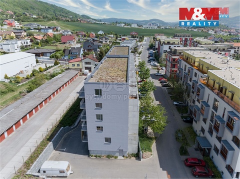 Pronájem bytu 3kk, 109 m² 26