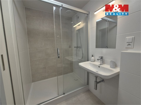 Pronájem bytu 3kk, 109 m² - 14