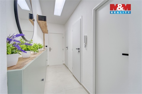 Prodej bytu 4kk, 62 m² - 18