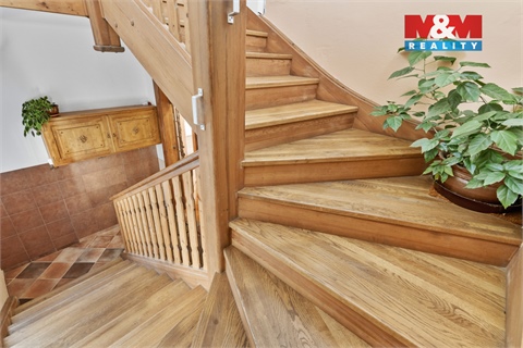 Prodej rodinného domu, 180 m² 18