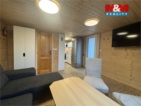 Prodej stavebního pozemku, 1 319 m² 8