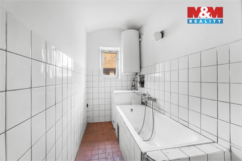 Prodej rodinného domu, 190 m² - 10