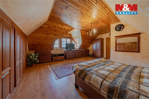 Prodej rodinného domu, 300 m² 6