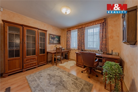 Prodej rodinného domu, 300 m² - 12