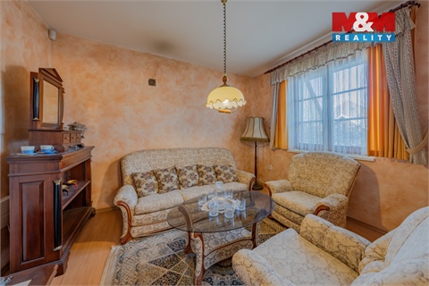 Prodej rodinného domu, 300 m² 18