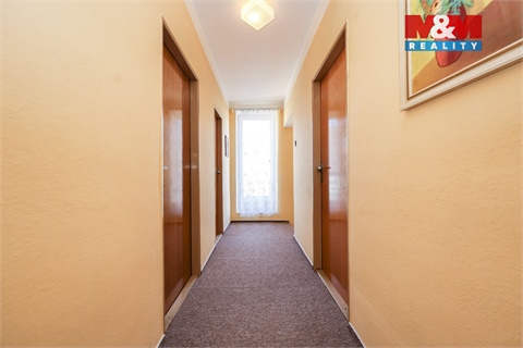 Prodej rodinného domu, 192 m² - 10