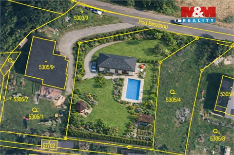 Prodej stavebního pozemku, 1 227 m² 2