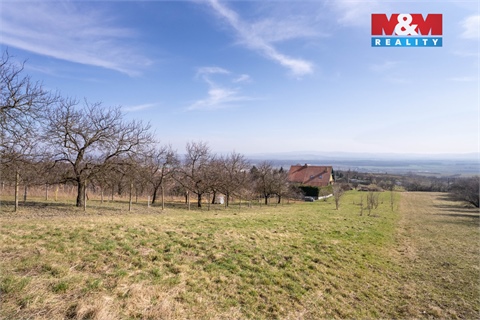 Prodej stavebního pozemku, 1 992 m² 4