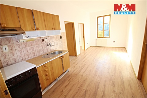 Prodej bytu 3+1, 90 m² - 10