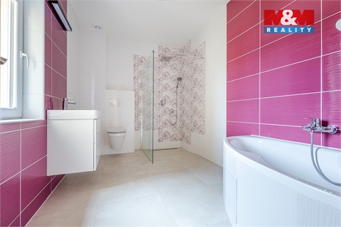 Prodej rodinného domu, 180 m² - 4