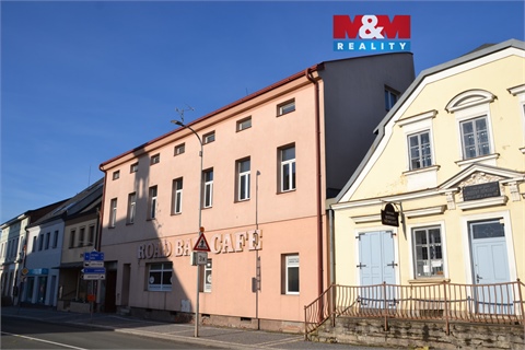 Prodej bytu 1+1, 54 m² 0