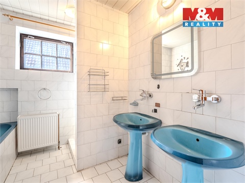 Prodej rodinného domu, 300 m² 16