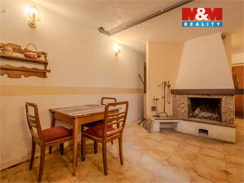 Prodej rodinného domu, 300 m² 20