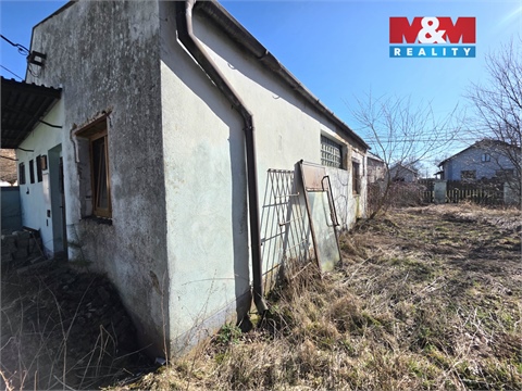 Prodej rodinného domu, 619 m² 4