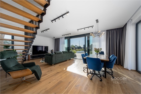 Prodej rodinného domu, 200 m² - 18