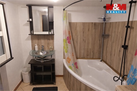 Prodej rodinného domu, 150 m² 8