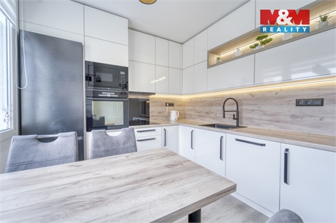 Prodej bytu 4+1, 83 m² 10