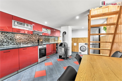 Prodej rodinného domu, 79 m² 2