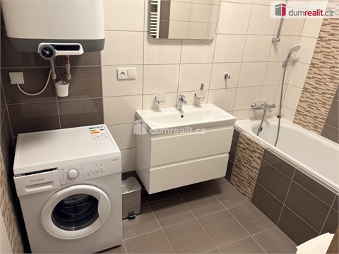 Pronájem bytu 2kk, 50 m² - 2