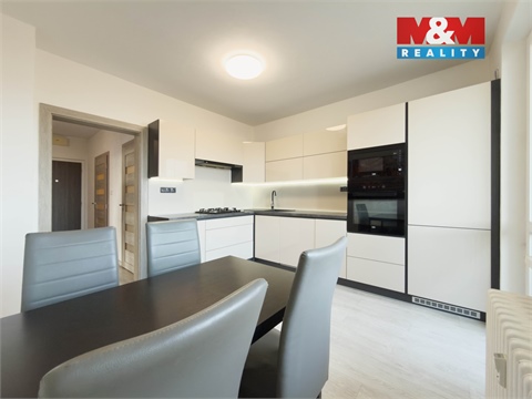 Prodej bytu 3+1, 65 m² - 0