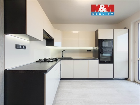 Prodej bytu 3+1, 65 m² 0