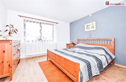 Prodej rodinného domu, 210 m² - 14