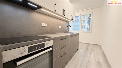 Pronájem bytu 2+1, 60 m² 2