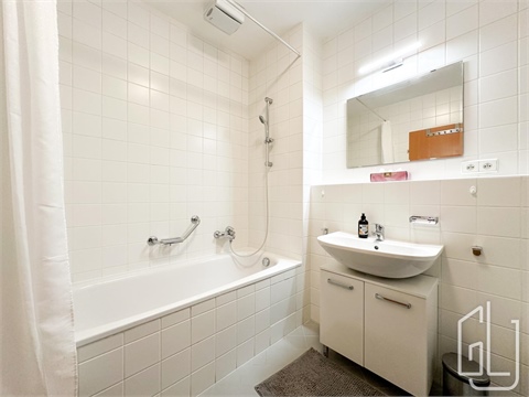 Pronájem bytu 2kk, 60 m² - 8