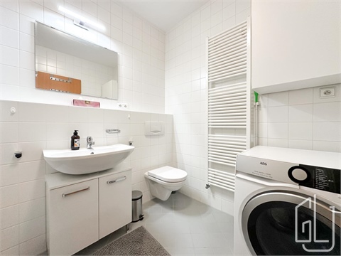 Pronájem bytu 2kk, 60 m² 10