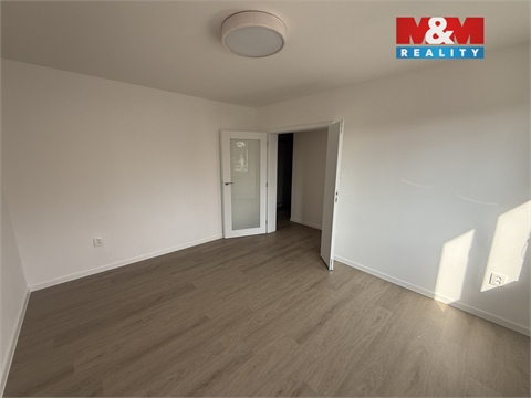 Pronájem bytu 2+1, 56 m² 18