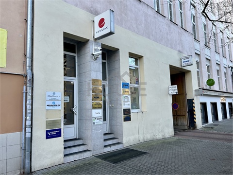 Pronájem kanceláře, 14 m² 16