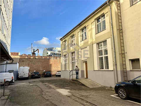 Pronájem kanceláře, 14 m² - 6