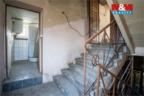 Prodej komerčního objektu, 609 m² - 18