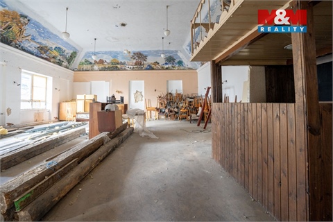 Prodej rodinného domu, 609 m² - 2