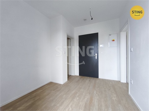 Pronájem bytu 1kk, 51 m² - 4