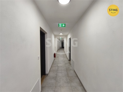 Pronájem bytu 1kk, 51 m² - 8