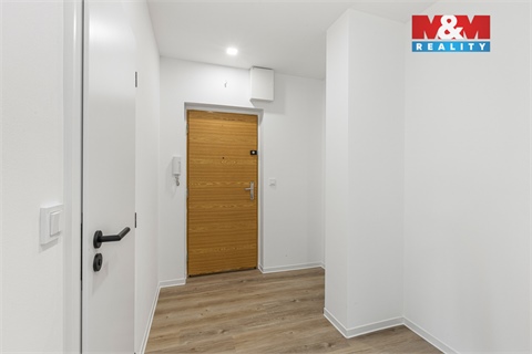 Prodej bytu 2+1, 54 m² 14