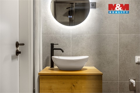 Prodej bytu 2+1, 54 m² 12