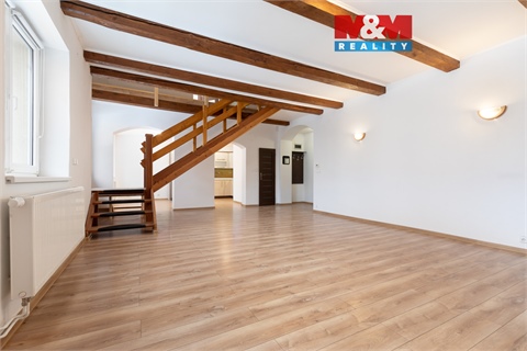 Prodej atypického bytu, 125 m² 0