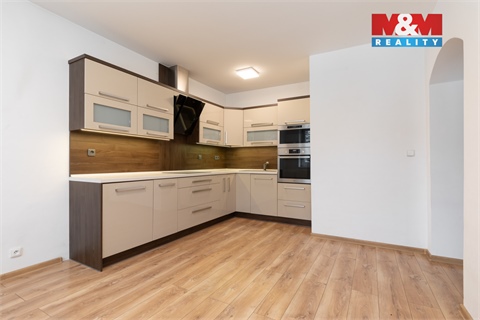 Prodej atypického bytu, 125 m² 10