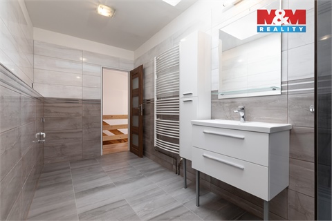 Prodej atypického bytu, 125 m² - 8