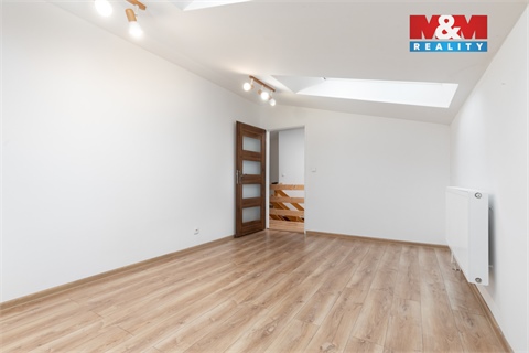 Prodej bytu 4kk, 125 m² 18