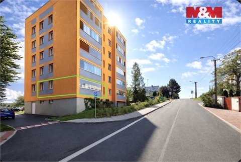 Prodej bytu 3+1, 70 m² - 158