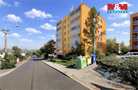 Prodej bytu 3+1, 70 m² 110