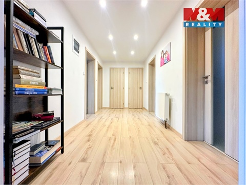 Prodej komerčního objektu, 350 m² - 0