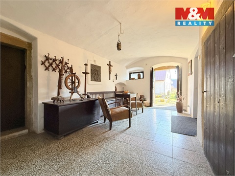 Prodej rodinného domu, 265 m² - 2